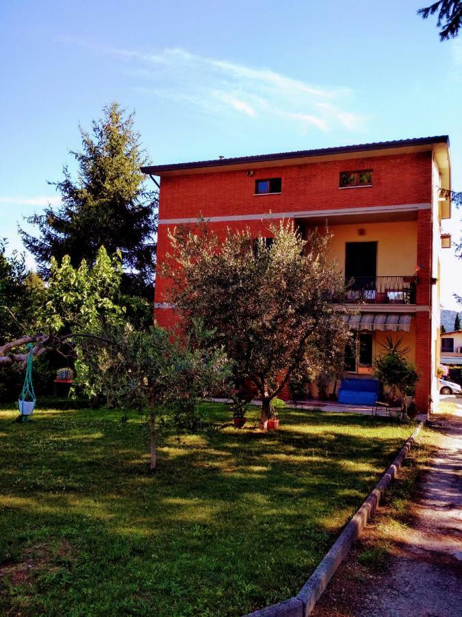 La Casa Di Miele Apartment Perugia Ngoại thất bức ảnh